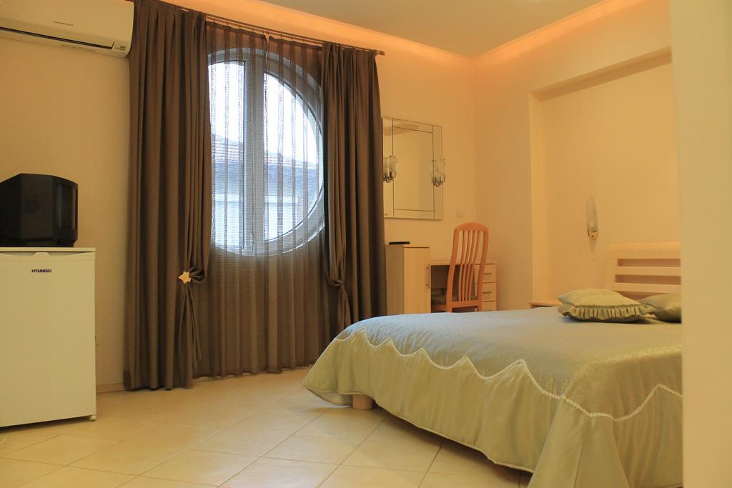 Stela Guest House 사레보 객실 사진